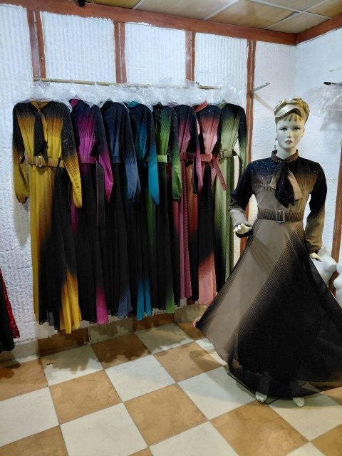 فستان سهرة أنيق متدرج