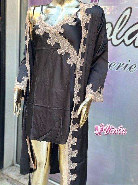طقم نوم نسائي