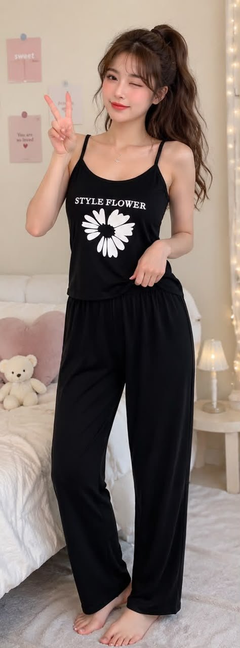 بيجامه سوزيت لون اسود فقط