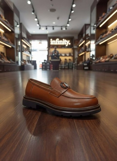 📍New Collection     لأناقة تبدأ من التفاصيل 👞 حذاء رجالي بتصميم راقٍ يجمع بين الراحة والفخامة، ليمنحك إطلالة مميزة في كل مناسبة. العنوان حلب السليمانيه شارع الكوكتيلات 📞0933928361  #MenShoes #MensFashion #Loafers #ClassicStyle #ElegantLook #LuxuryShoes