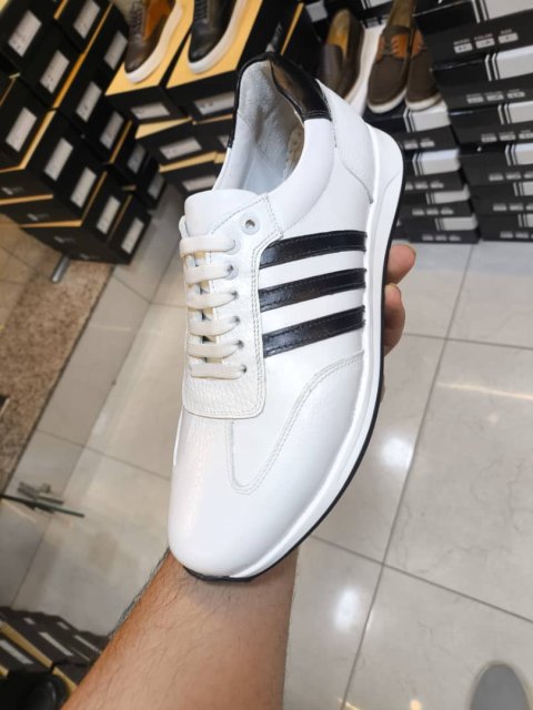 📍New Collection     لأناقة تبدأ من التفاصيل 👞 حذاء رجالي بتصميم راقٍ يجمع بين الراحة والفخامة، ليمنحك إطلالة مميزة في كل مناسبة. العنوان حلب السليمانيه شارع الكوكتيلات 📞0933928361  #MenShoes #MensFashion #Loafers #ClassicStyle #ElegantLook #LuxuryShoes