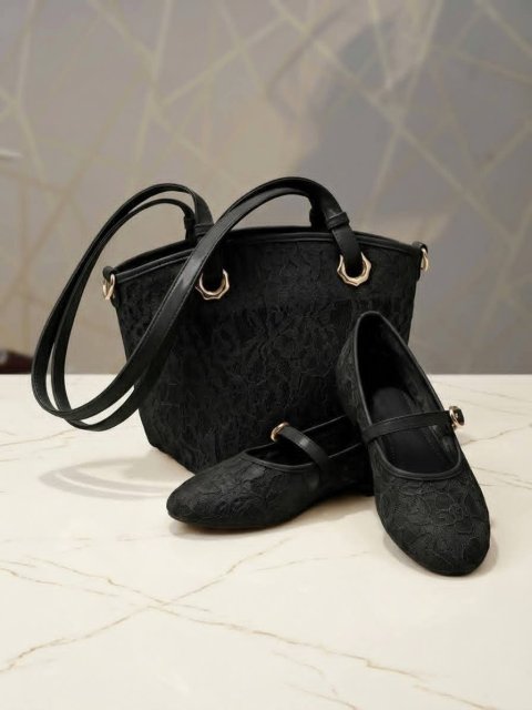 حذاء وحقيبة الطقم المنتظر وصل 🥰😍