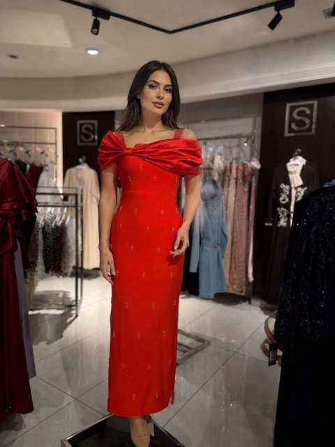 فساتين نسائية ل تزيين حضورك في جميع مناسباتك المميزة سيدتي (خطبة ٫سهرة٫فاتحة..)