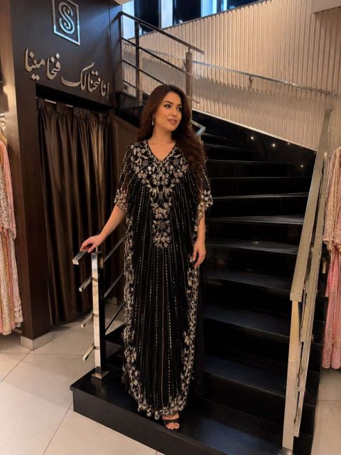 فساتين نسائية ل تزيين حضورك في جميع مناسباتك المميزة سيدتي (خطبة ٫سهرة٫فاتحة..)